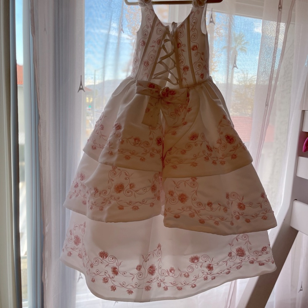 Flower girl dress